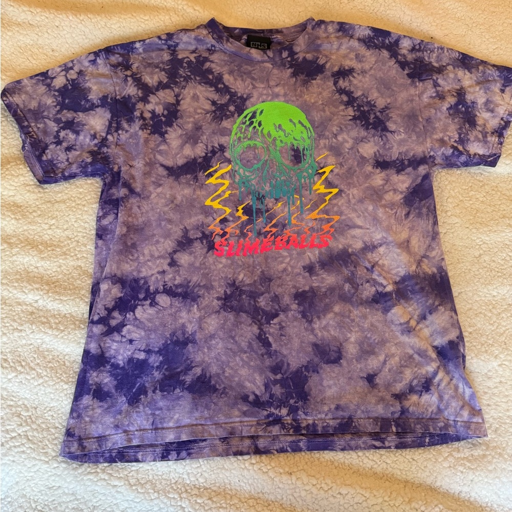 Purple Tie-dye Slime Ball T-Shirt graphic Tee

Lightly used

Size Medium